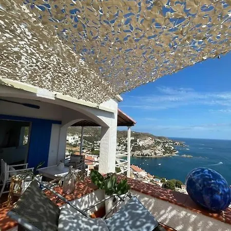 A Canyelles, Piscine Et A Bulles Prives , Vue Panoramique Villa