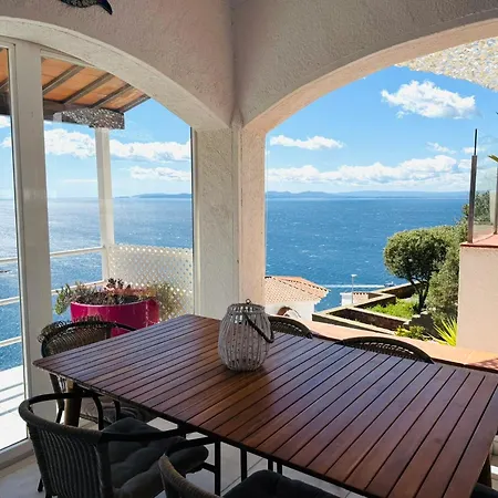 A Canyelles, Piscine Et A Bulles Prives , Vue Panoramique Villa