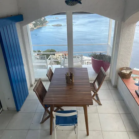 A Canyelles, Piscine Et A Bulles Prives , Vue Panoramique *